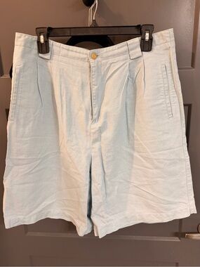 Liz Claiborne Liz Sport Pale Light Blue Linen Flat Front Bermuda Shorts 16